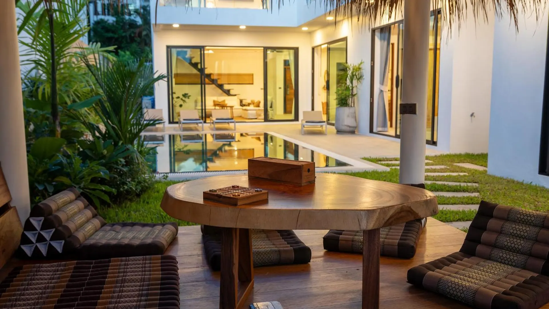 The Guu Villas - Luxe Seaview Villa Resort Ko Lanta