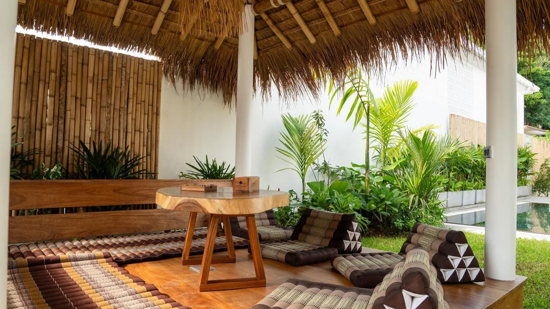 The Guu Villas - Luxe Seaview Villa Resort Ko Lanta
