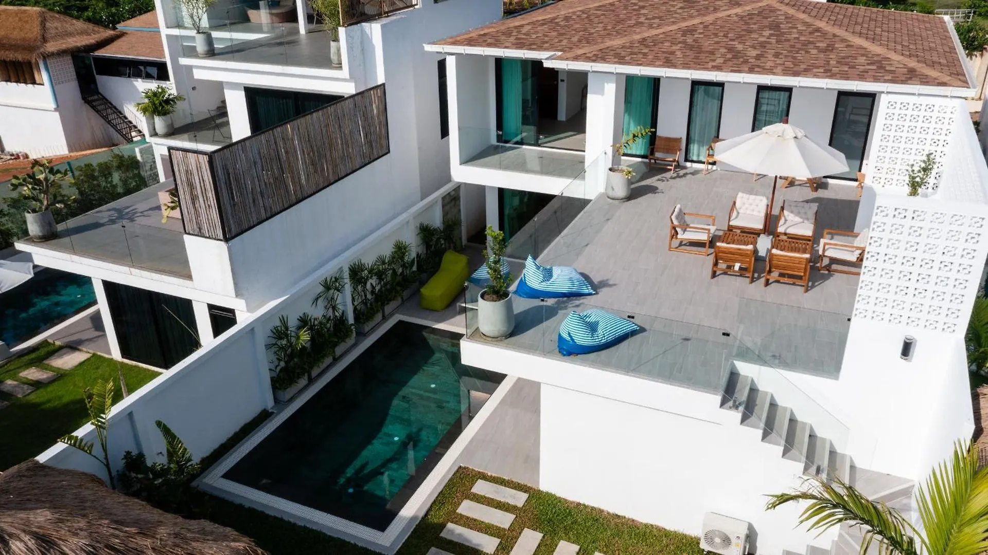 The Guu Villas - Luxe Seaview Villa Resort Ko Lanta