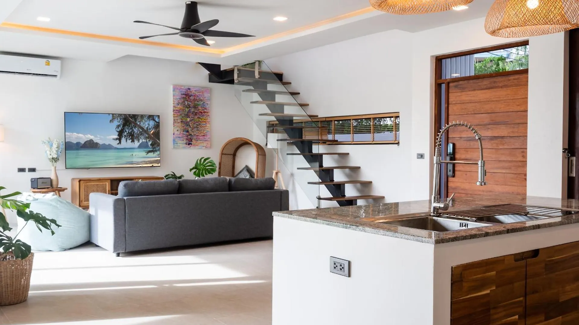 The Guu Villas - Luxe Seaview Villa Resort Ko Lanta